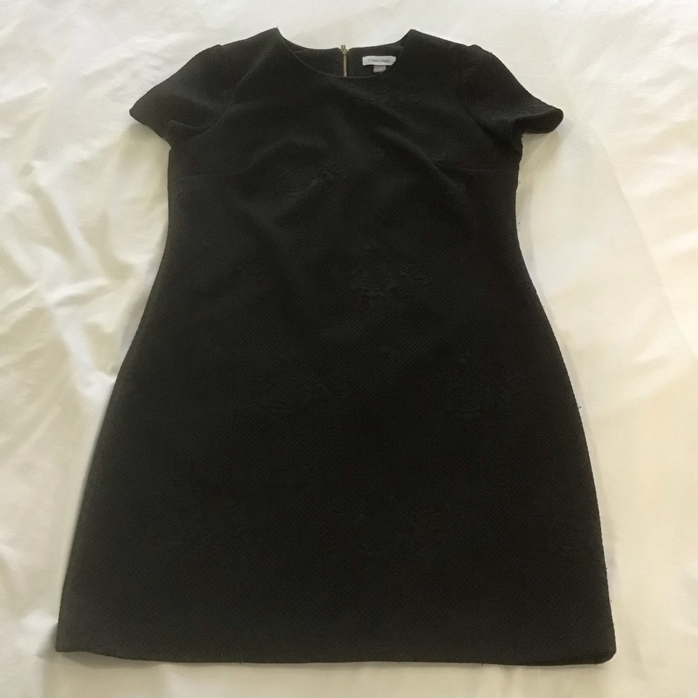 Calvin Klein Black Textured Floral  Print Gold Back Zip Dress, Size 12